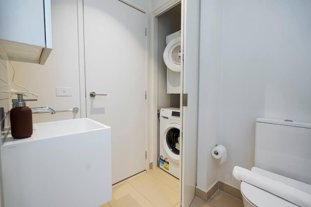 Luxe Haven - 42Nd Floor Panoramic City Views Мелбърн Екстериор снимка